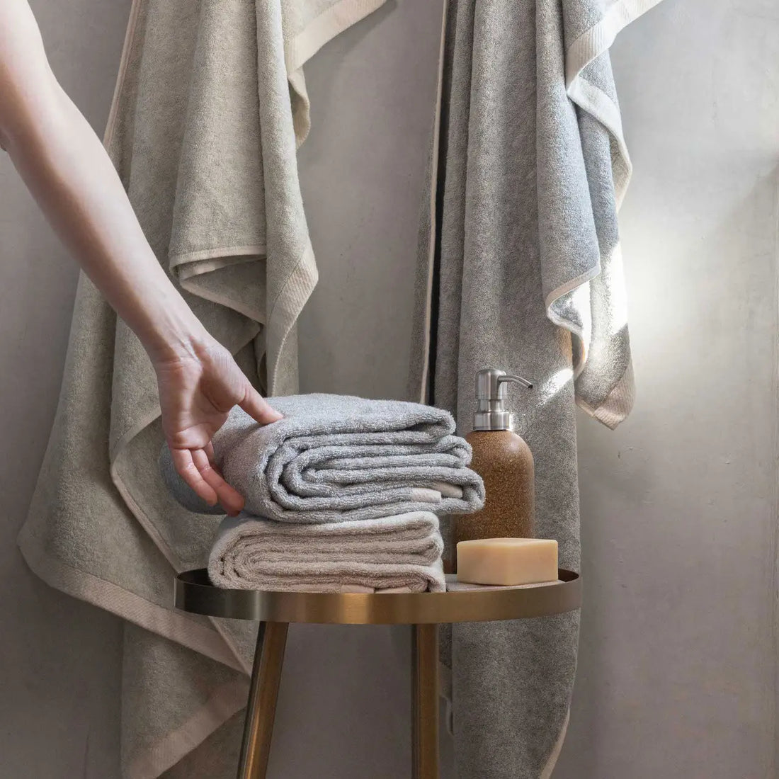 The Science Behind Copper Towels: Why They're a Game-Changer for Your Skin and Health