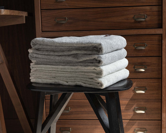 Copper Towels vs. Traditional Towels: What’s the Real Difference?