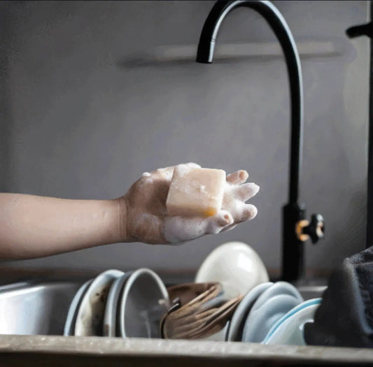 Comparing Dishwashing Solutions: Soap Bars vs. Liquid Detergents - Bulbul